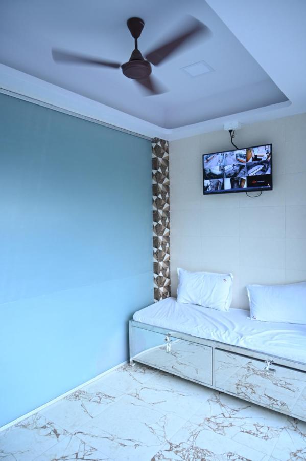 Sagar Dormitory Andheri - Nearest To Andheri Railway Station West Mumbai Exterior photo