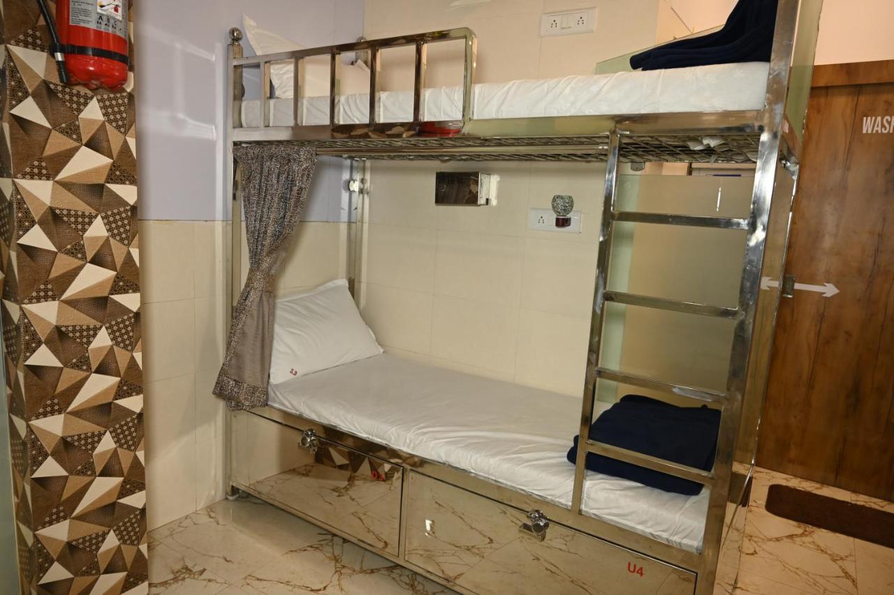 Sagar Dormitory Andheri - Nearest To Andheri Railway Station West Mumbai Exterior photo